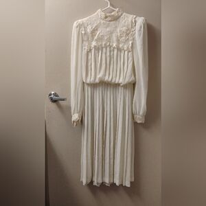 Vintage 1980s Rimini Bonwit Teller Lace Cottagecore Whimsygoth Dress